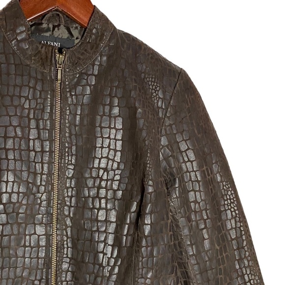 Alfani Petite Brown Leather Jacket Crew Neck Snake Skin Pockets Peplum PP - Picture 5 of 16